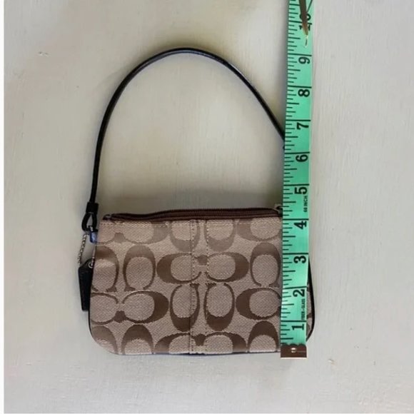 EUC COACH Signature Canvas and Patent Leather Wristlet Brown And Tan - Picture 6 of 7